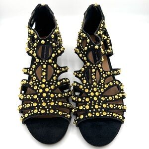 STEVEN BY STEVE MADDEN Trex Black Suede Leather Gladiator Sandal Gold Studs Sz 8